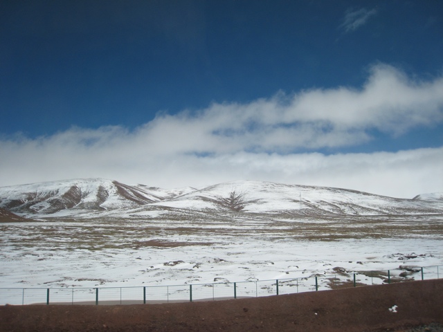 train from Xining to Lhasa