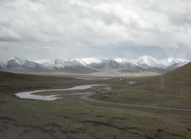 train from Xining to Lhasa