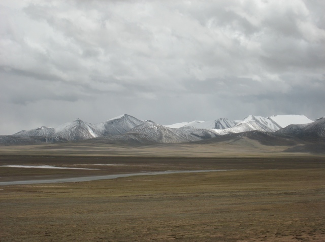 train from Xining to Lhasa