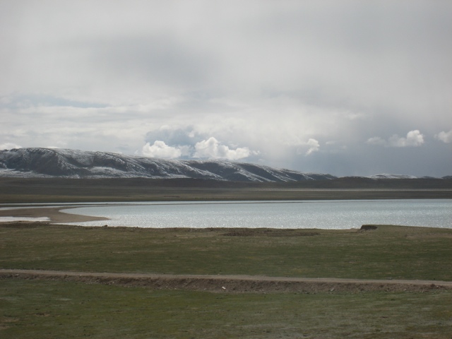 train from Xining to Lhasa