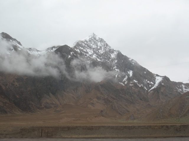 train from Xining to Lhasa