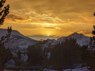Evelyn Lake Backpacking 2022