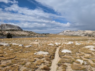 Evelyn Lake Backpacking 2022