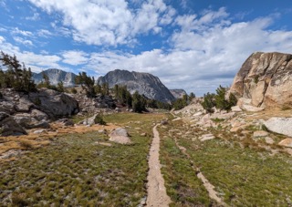 Evelyn Lake Backpacking 2022