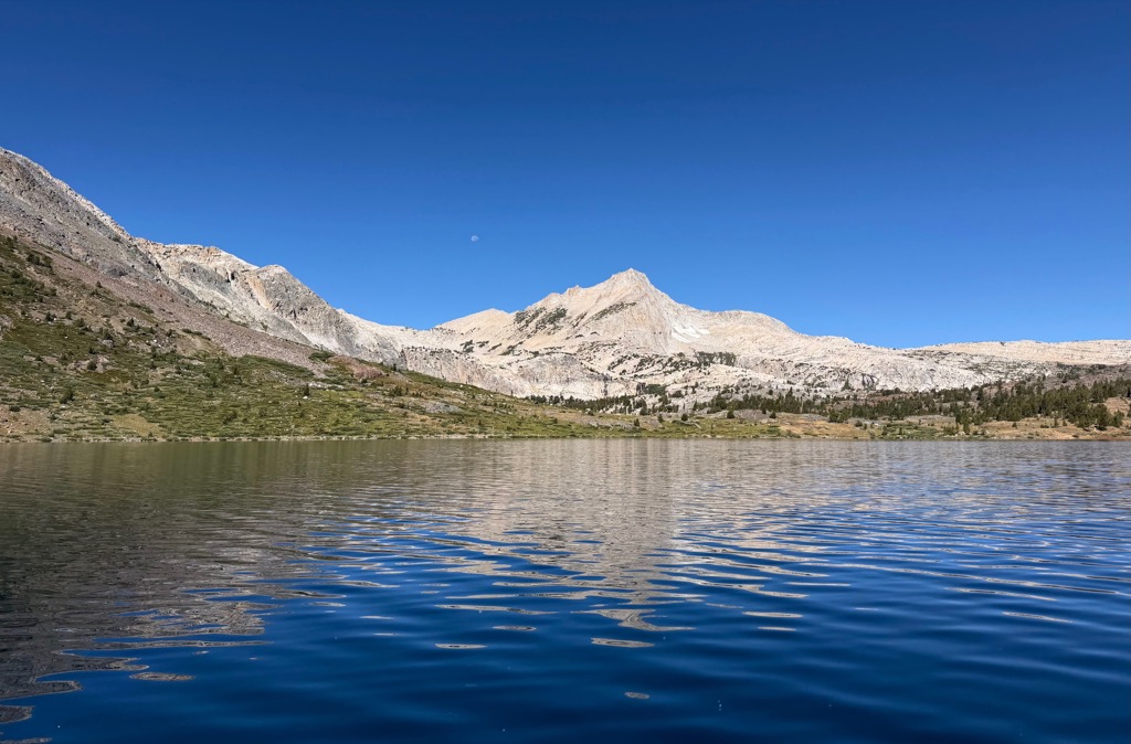 Saddlebag Lake